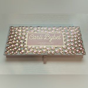 Anastasia Carli Bybel Palette